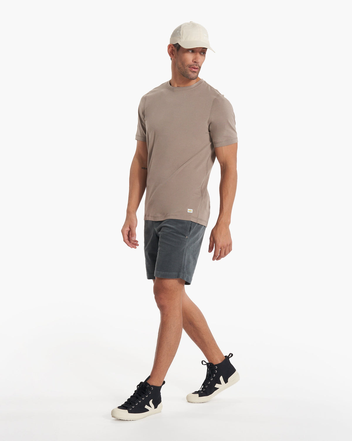 Tuvalu Tee | Walnut