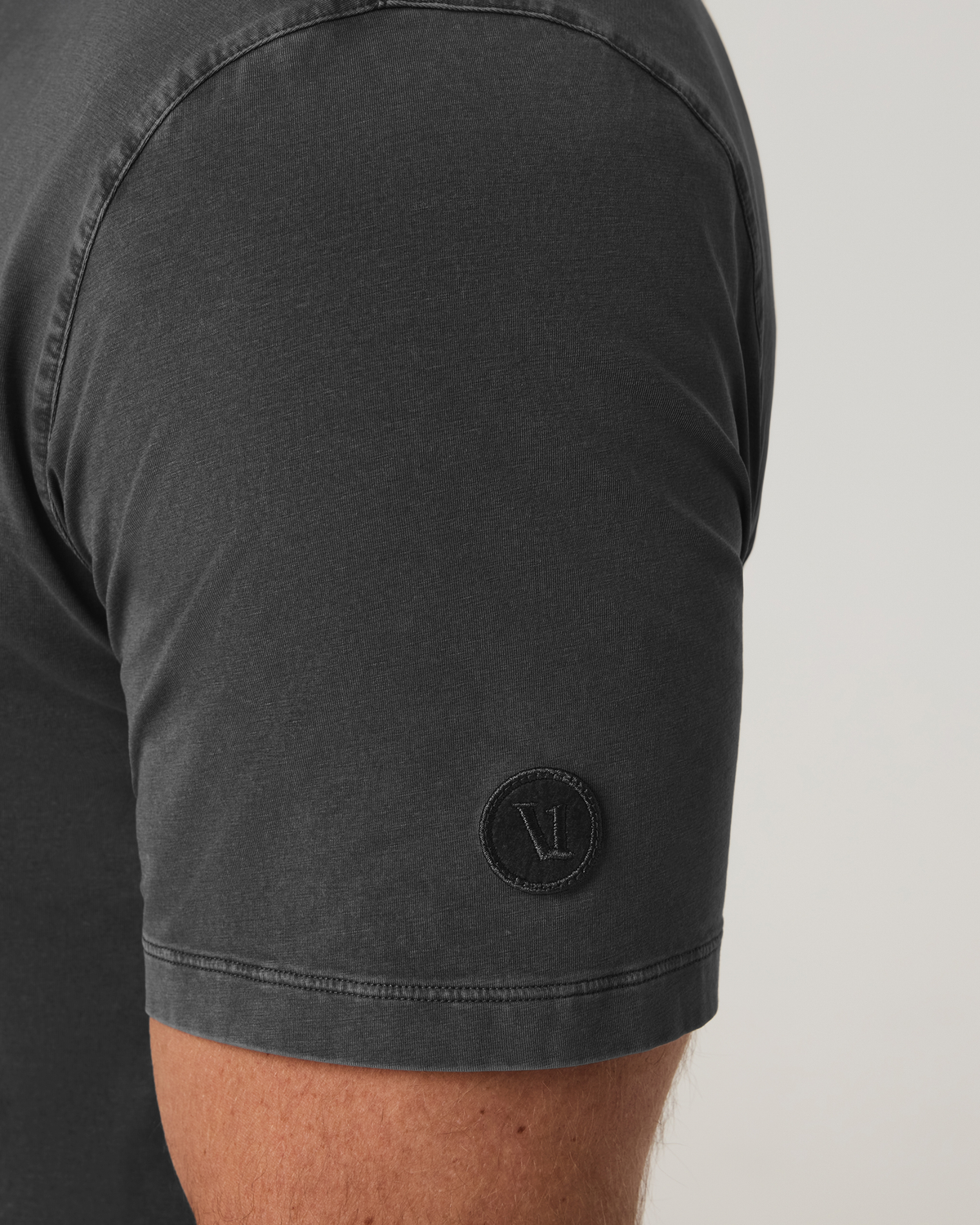 Short Sleeve Feather Polo | Dark Pewter Garment Dye