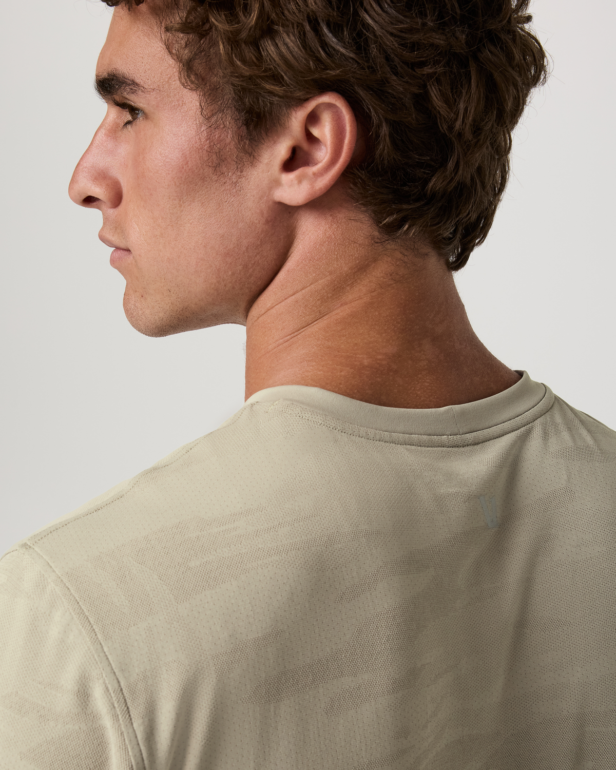 Short Sleeve Clearview Engineered Tee | Biscotti
