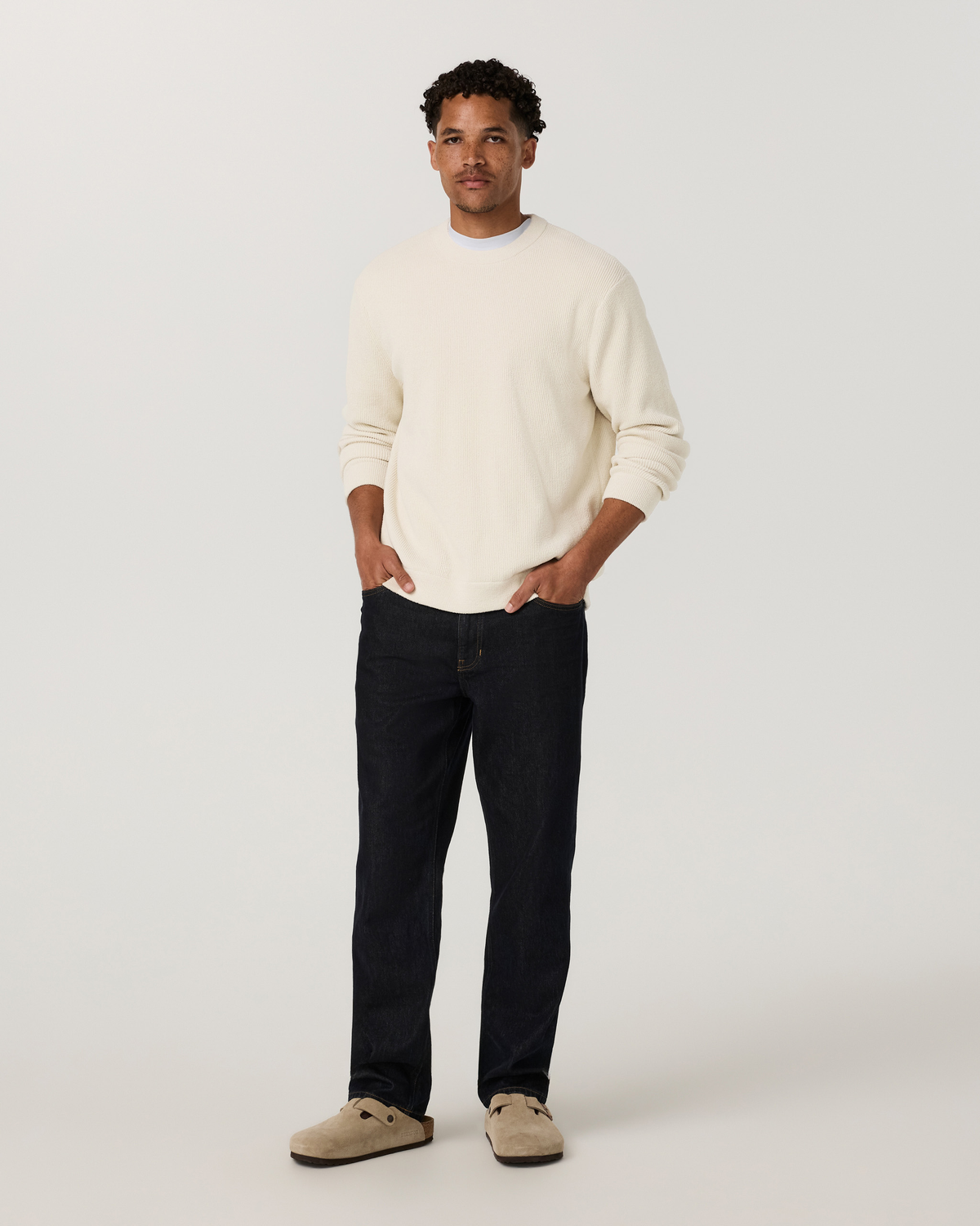 Vuori Vintage Jean Classic Fit 32" | Comet Rinse Denim