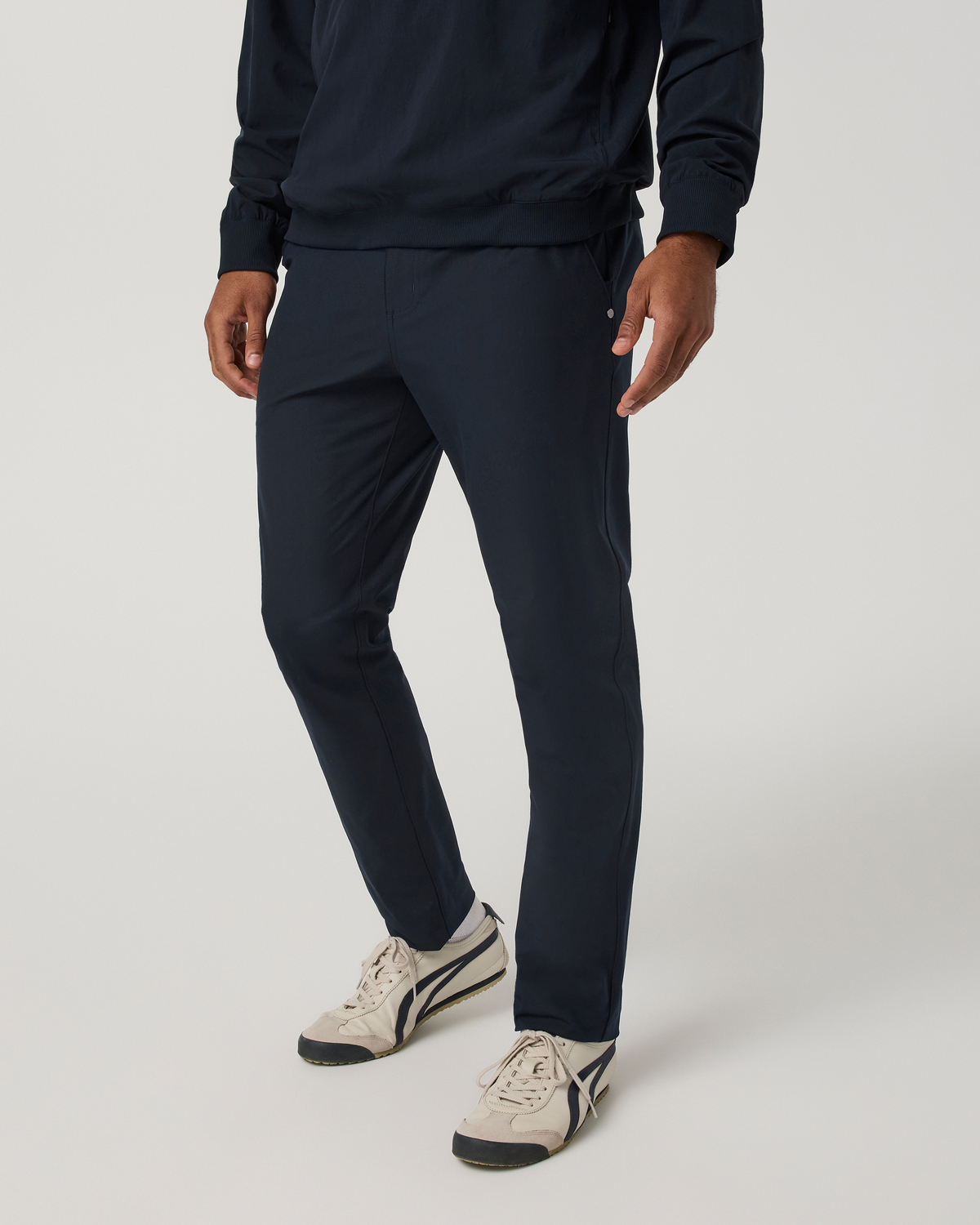 Vuori Meta™ Trouser Athletic Slim Fit 30" | Ink