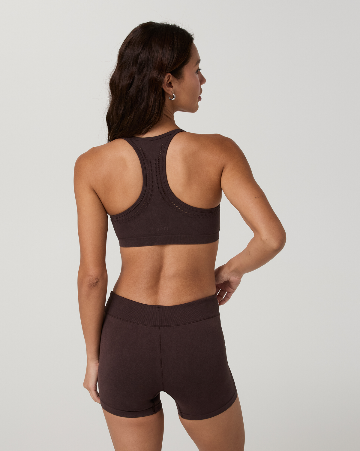 Pointelle Seamless V Neck Bra | French Roast