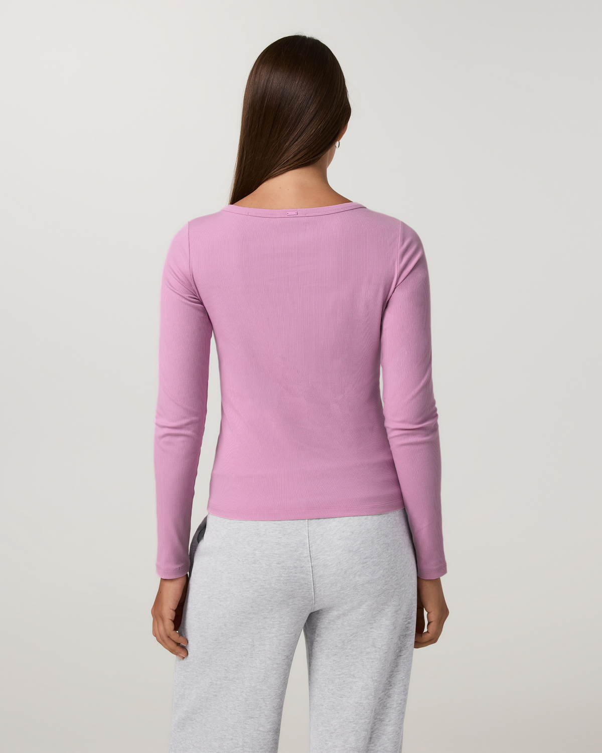 Long Sleeve Pose Subtle Scoop | Light Bloom