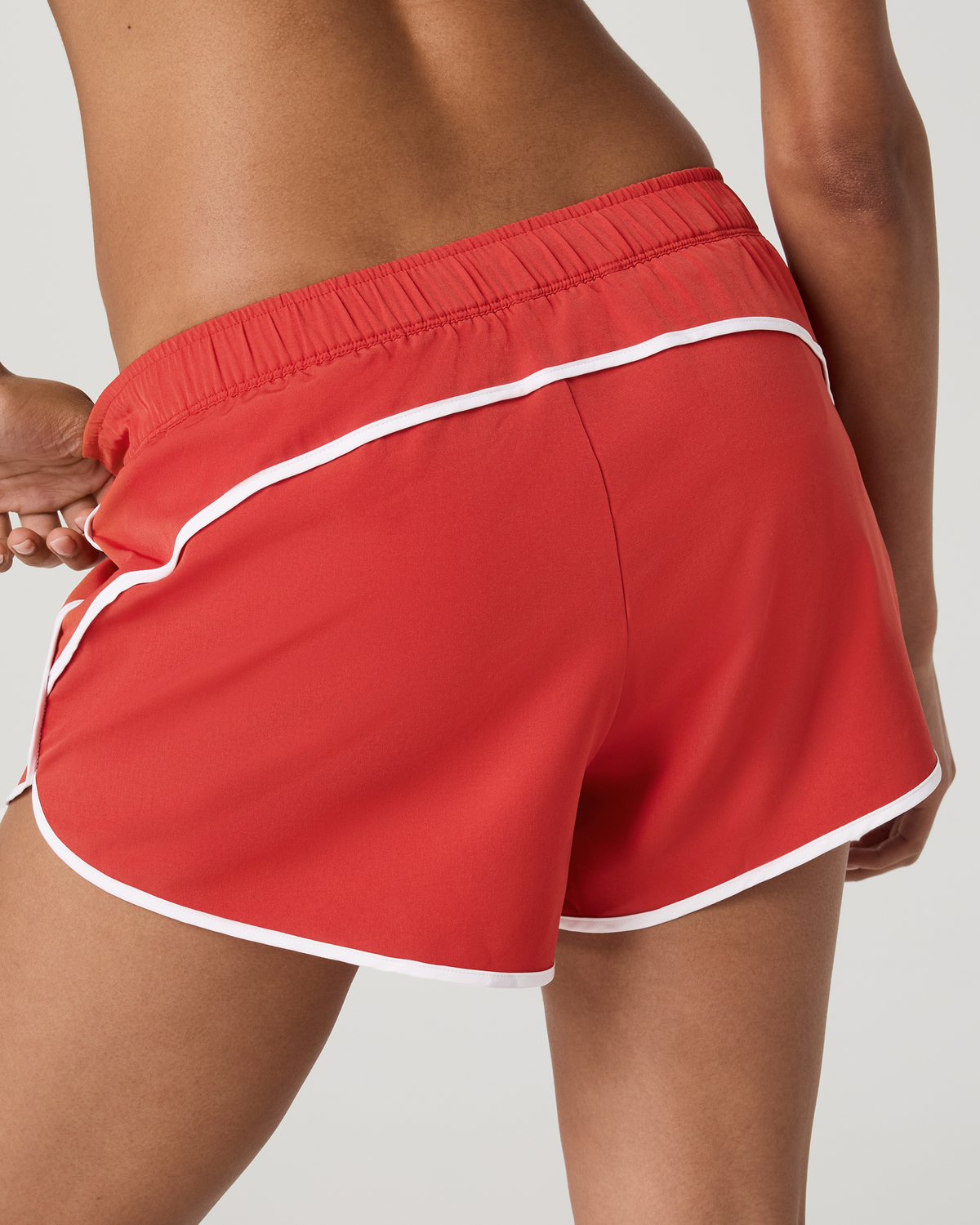 Clementine Retro Short 2.5" | Crimson