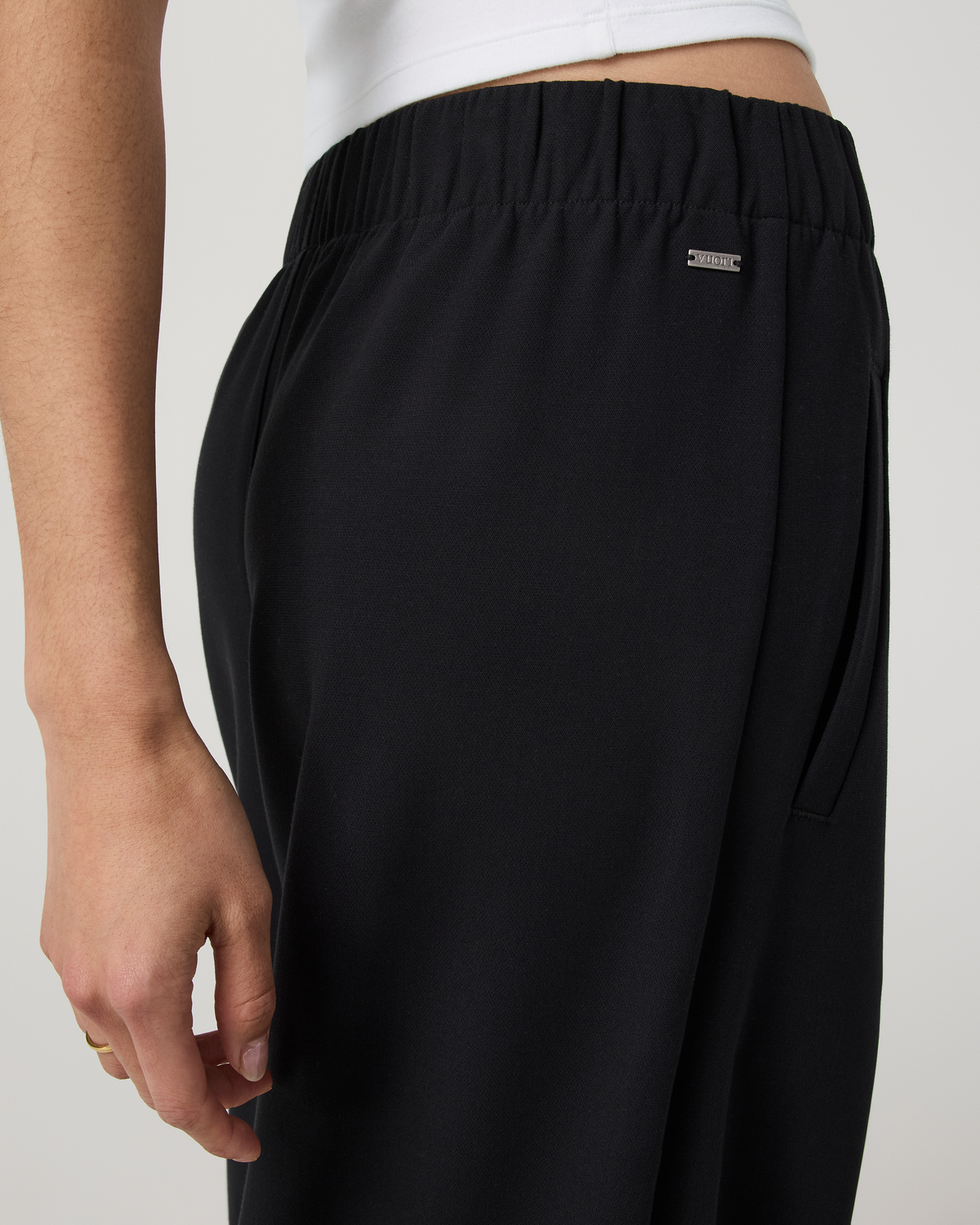 Sander Elastic Waist Trouser - Short | Black