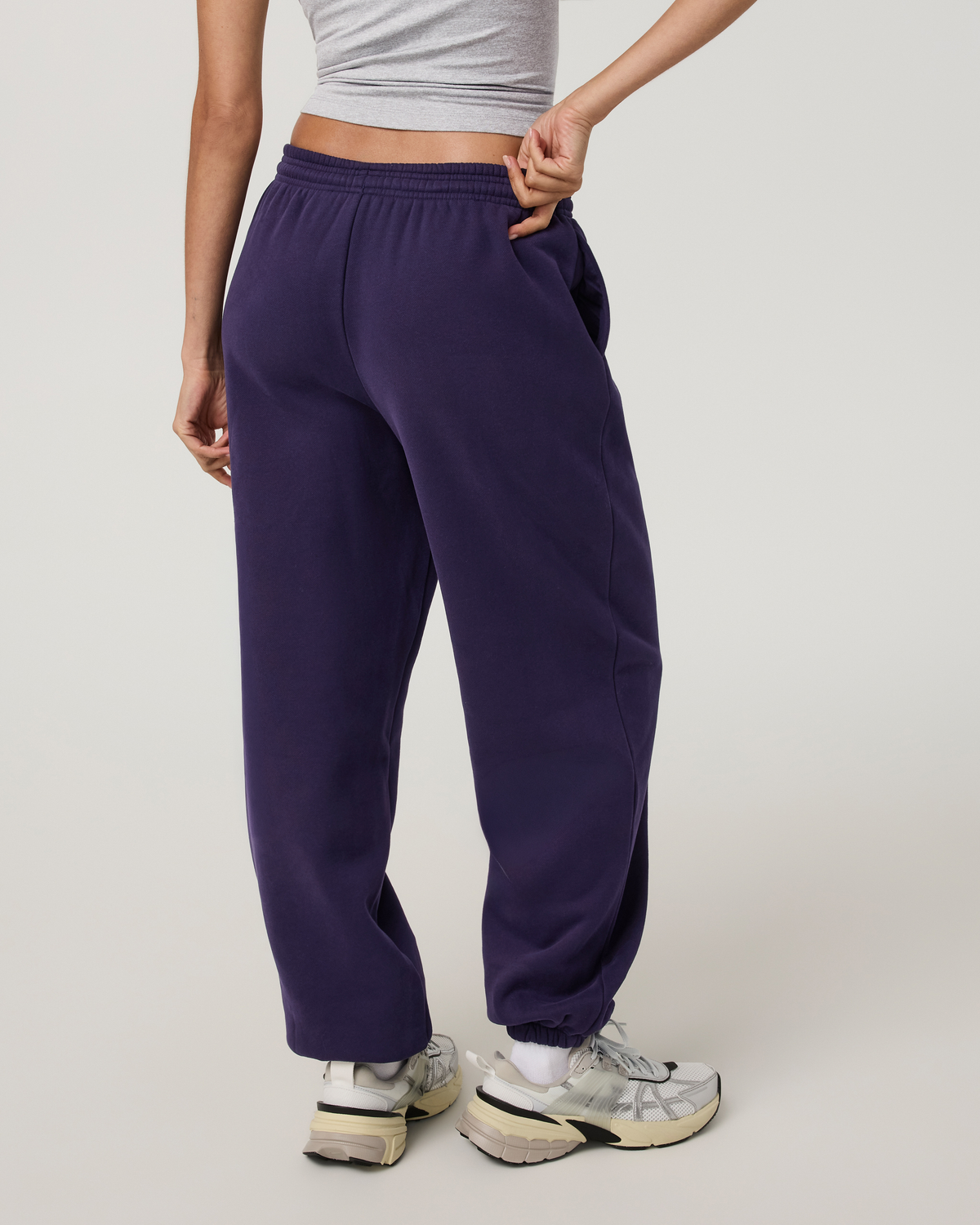 Restore Classic Sweatpant | Velvet Violet