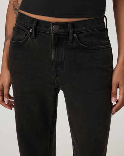 Women's Vuori Vintage Straight Leg Jean 30" | Black Wash Denim