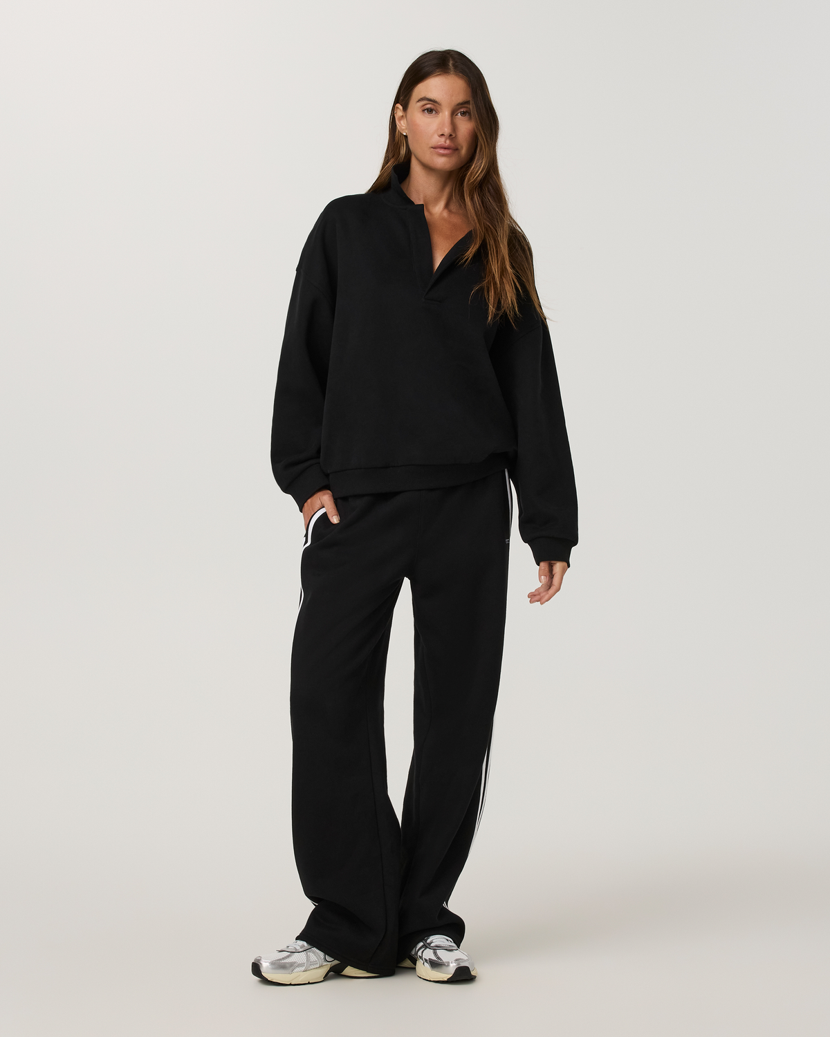Restore Straight Leg Track Sweatpant-Long | Black