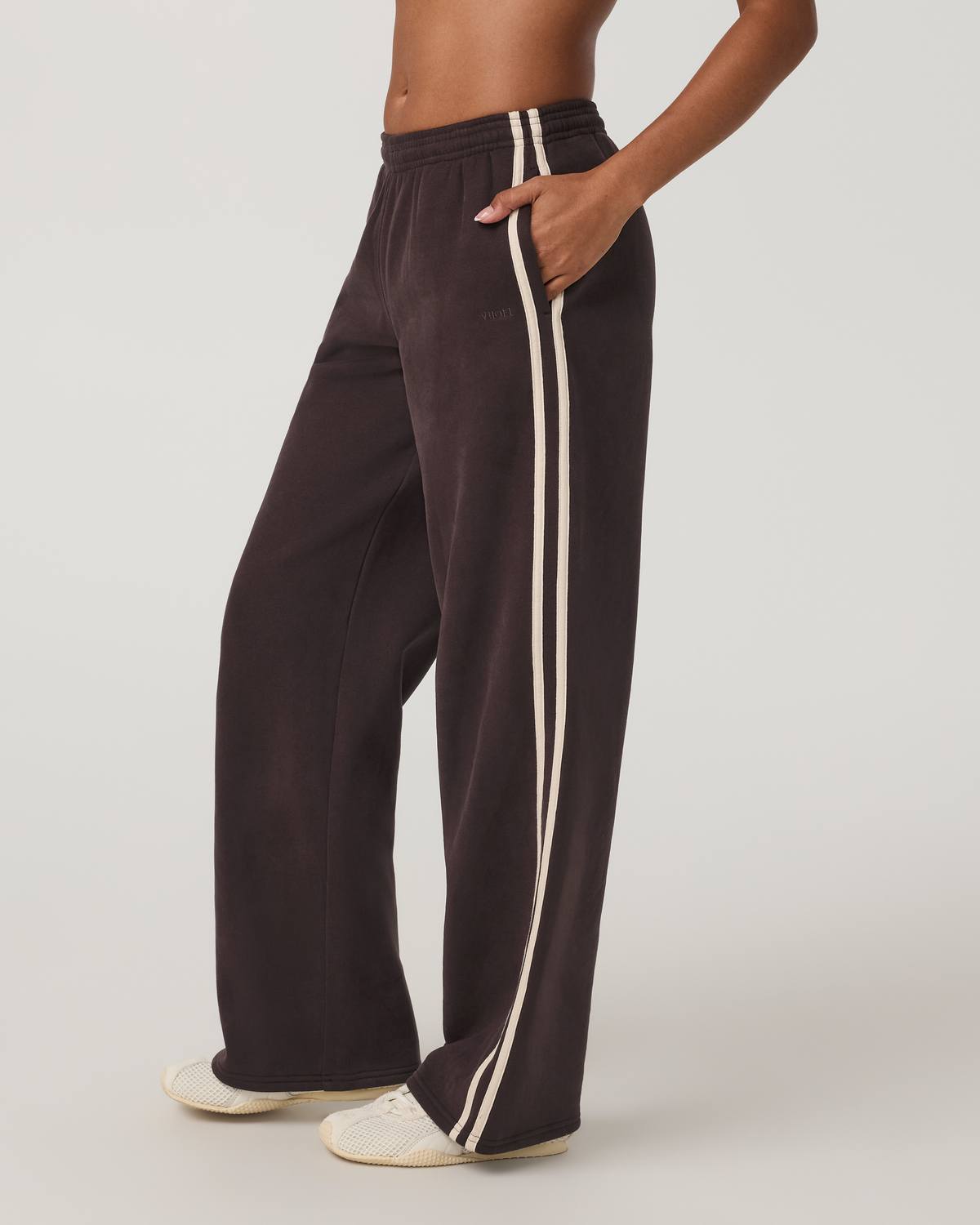 Restore Straight Leg Track Sweatpant-Short | French Roast